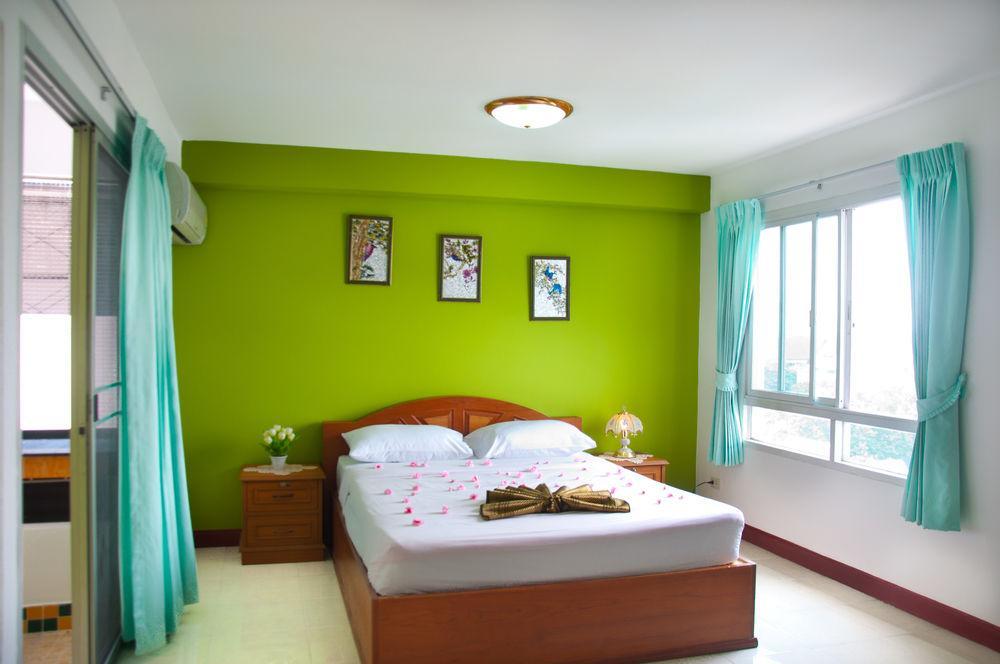 Motel Golden House @ On-Nut Station Bangkok Exterior foto