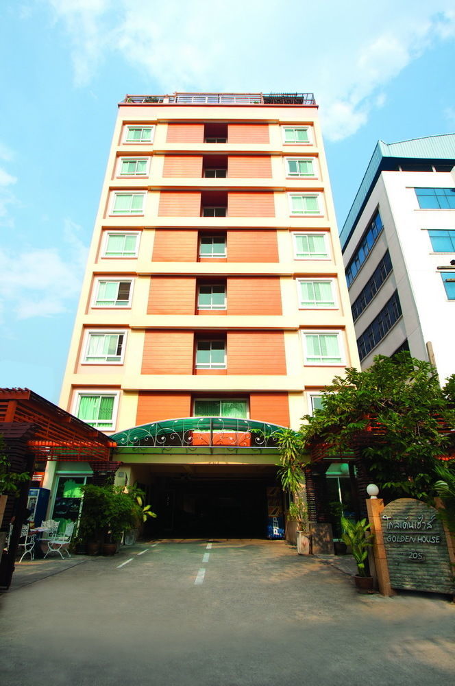 Motel Golden House @ On-Nut Station Bangkok Exterior foto